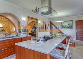 Foto 15 - Villa via C. Battisti, Carnago - foto 15