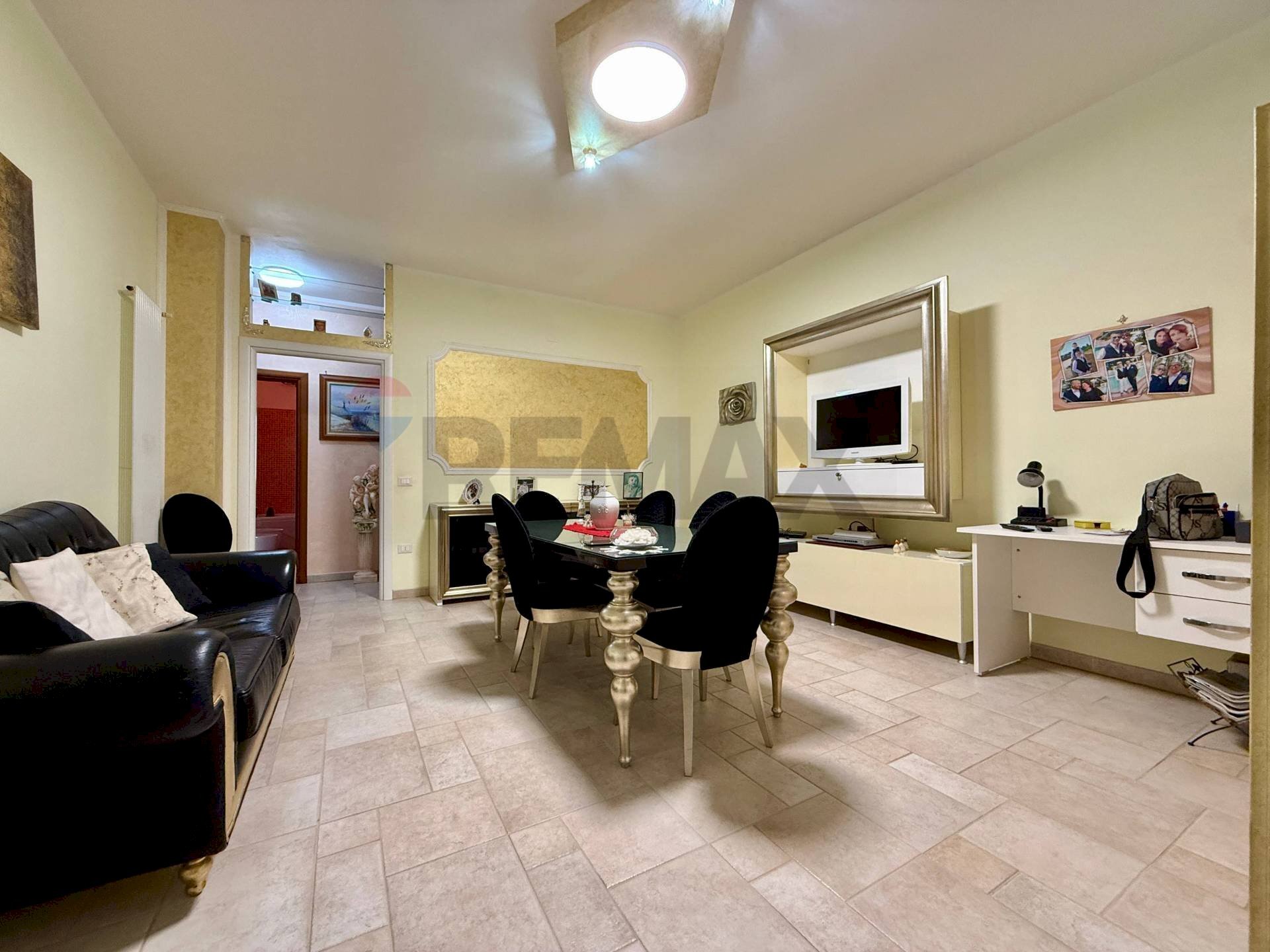 Sala da pranzo - Quadrilocale Via Sallustio
 
32, Martina Franca - foto 2