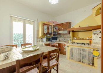 Cucina - Quadrilocale Via Sallustio
 
32, Martina Franca - foto 3