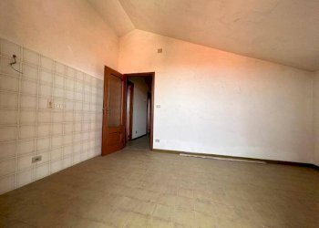 Salone - Appartamento via Gino Bertone, 5, Margarita - foto 7