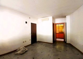 Stanza non arredata - Shop via Brigata Alpina Orobica, 27, Sondrio - photo 11