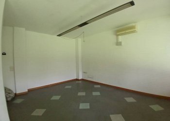 Ufficio - Shop via Brigata Alpina Orobica, 27, Sondrio - photo 16