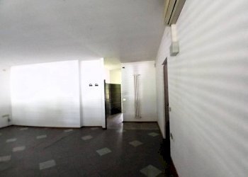 Interno non residenziale - Shop via Brigata Alpina Orobica, 27, Sondrio - photo 19