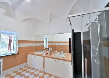 bagno - Appartamento via Giordano Bruno, Genova - foto 9