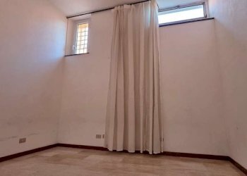 Camera B 01 - Four-room apartment via Vittorio Veneto, Chiavari - photo 36