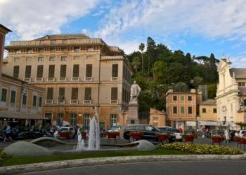 piazza matteotti2 - Quadrilocale via Vittorio Veneto, Chiavari - foto 1