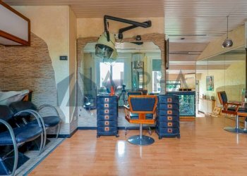 Interno non residenziale - Parrucchieri Uomo - Donna via Silvestro Lega, Forlì - foto 10