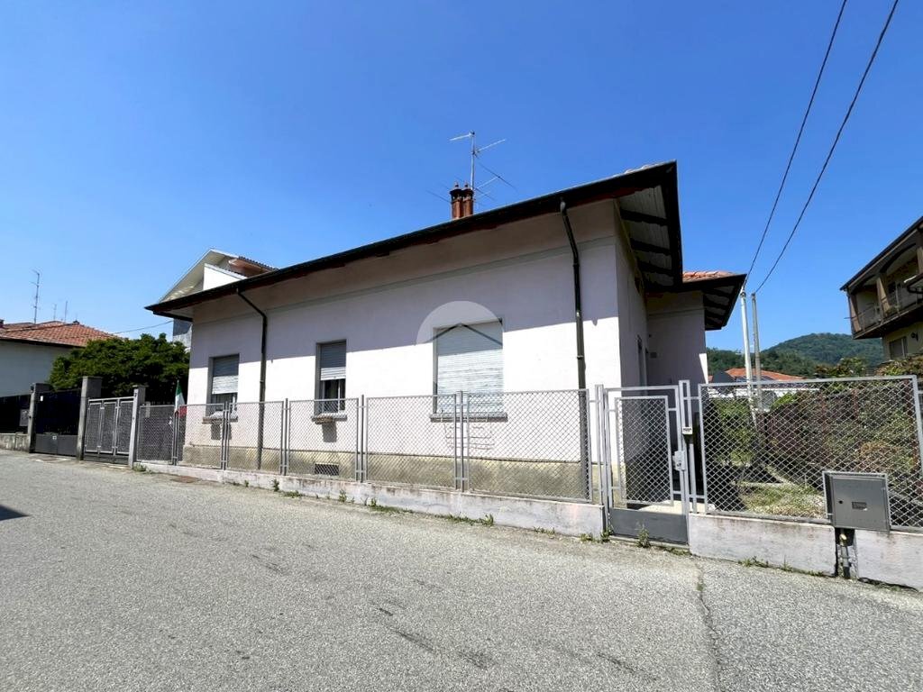 Independent house Via Firenze, Biella - photo 2