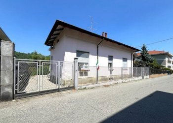 Casa indipendente Via Firenze, Biella - foto 1