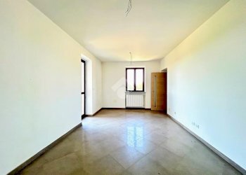 Villa Bifamiliare Via Monte Grappa, Carignano - foto 3