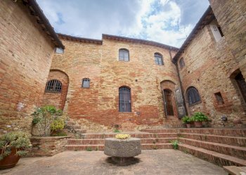 Foto 22 - Four-room apartment Località Cortennano Montagnana
 
6, San Gimignano - photo 22