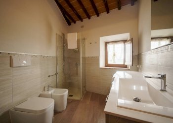 Foto 32 - Four-room apartment Località Cortennano Montagnana
 
6, San Gimignano - photo 32