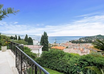 Foto 23 - Villa Via Privata Antonio Giovo
 
54, Santa Margherita Ligure - photo 23