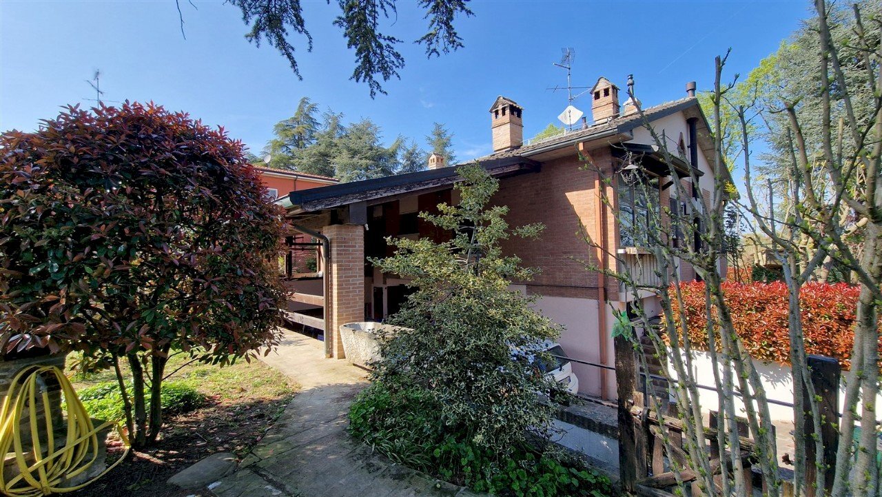 Semi-detached Villa Sala Baganza - photo 3