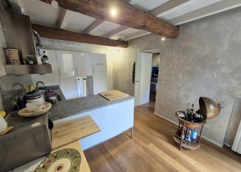 Four-room apartment Via Dè Gessaroli, Bologna (neighborhood Colli) - photo 3