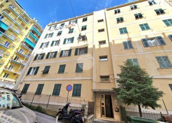 Appartamento Via Sapello, Genova (zona Prà) - foto 1