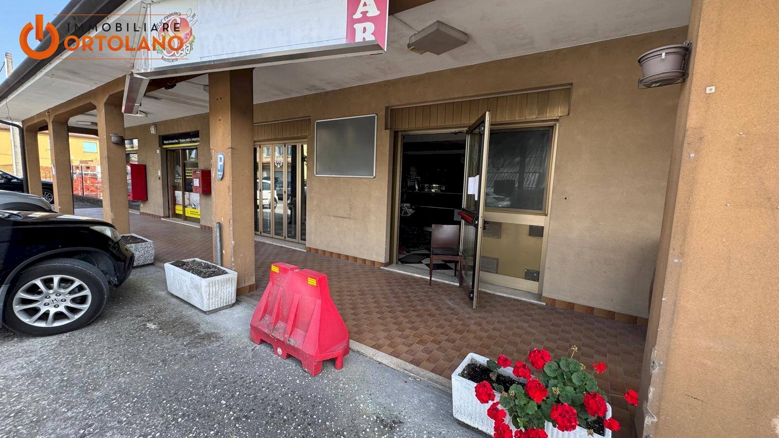 Foto 2 - Commercial Premises Via Nazionale
 
50/a, Fiumicello Villa Vicentina - photo 2