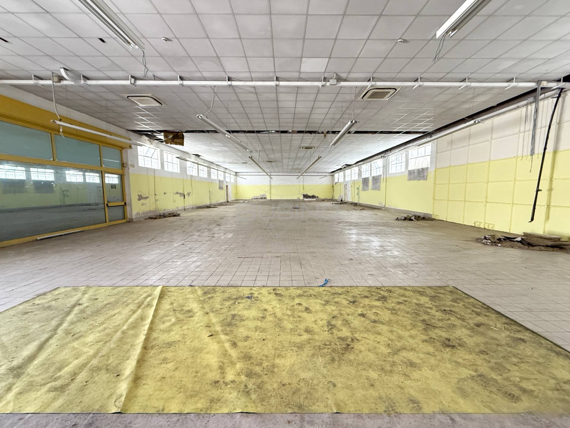 Foto 2 - Commercial Premises VIA ELORINA
130, Siracusa - photo 2