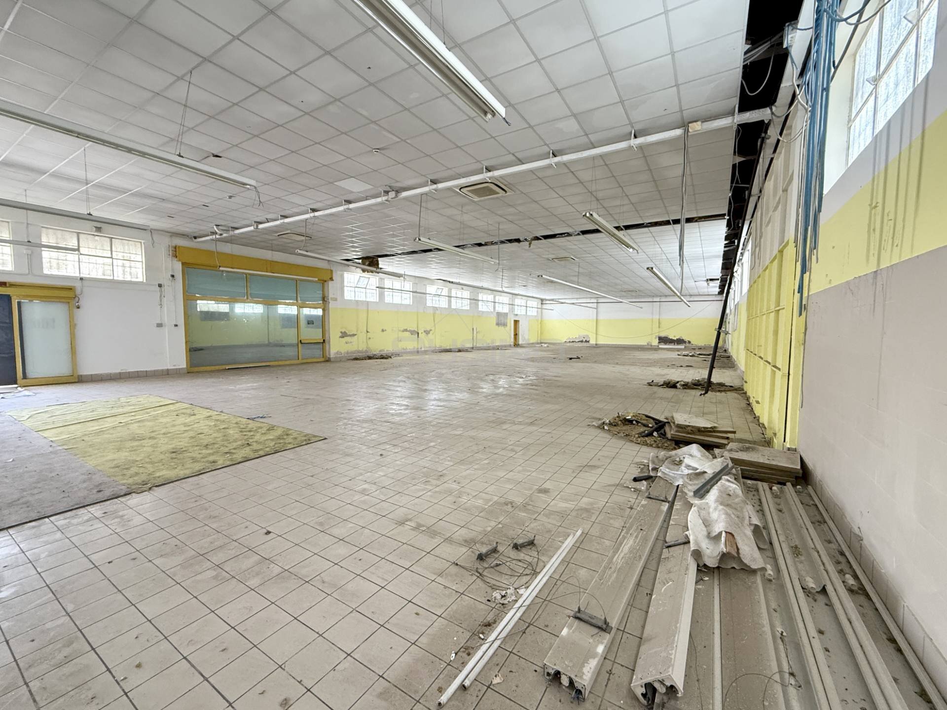 Foto 3 - Commercial Premises VIA ELORINA
130, Siracusa - photo 3