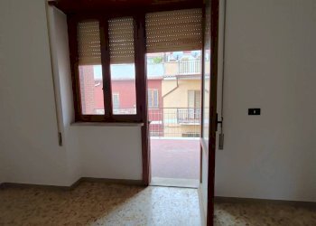 Foto 3 - Quadrilocale Via Cesare Battisti
 
23, Sonnino - foto 3