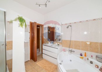 Bagno - Trilocale Via Pulei
 
39, Mascalucia - foto 9