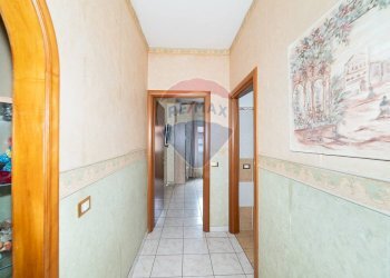 Hall / corridoio - Trilocale Via Pulei
 
39, Mascalucia - foto 13