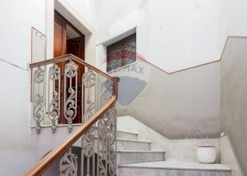 Scale - Independent house Via Conte Alaimo
 
28, Lentini - photo 4