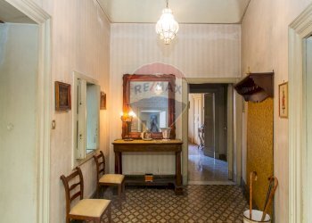 Hall / corridoio - Independent house Via Conte Alaimo
 
28, Lentini - photo 6