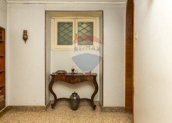 Hall / corridoio - Independent house Via Conte Alaimo
 
28, Lentini - photo 8