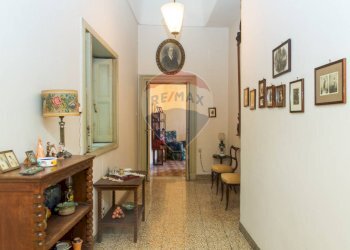 Hall / corridoio - Independent house Via Conte Alaimo
 
28, Lentini - photo 20