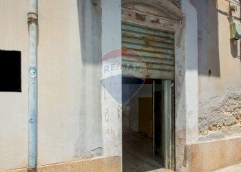 Edificio all\'aperto - Independent house Via Conte Alaimo
 
28, Lentini - photo 57