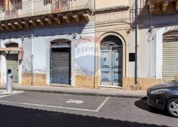 Edificio all\'aperto - Independent house Via Conte Alaimo
 
28, Lentini - photo 60