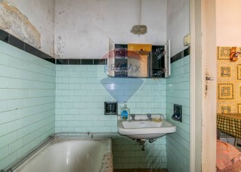 Bagno - Trilocale Via Cavour
 
10, Mascali - foto 8