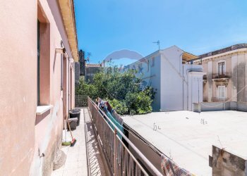 Balcone - Trilocale Via Cavour
 
10, Mascali - foto 42