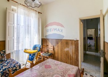 Camera / camera da letto - Trilocale Via Cavour
 
10, Mascali - foto 47