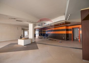 Parcheggio - Locale Commerciale Via Cannicarao
 
33, Comiso - foto 11