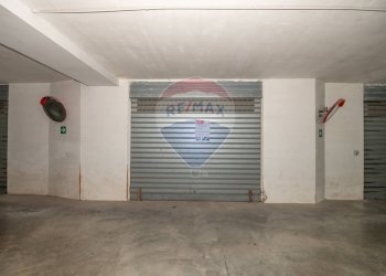 Parcheggio - Locale Commerciale Via Cannicarao
 
33, Comiso - foto 34