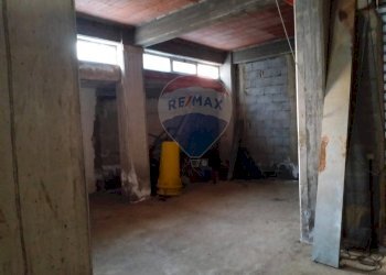 Parcheggio - Locale Commerciale C.da Balatazze
 
snc, Caltagirone - foto 5