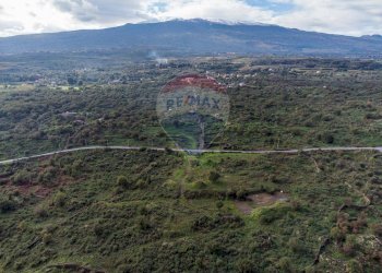 Vista delle montagne - Terreno agricolo CONTRADA NEMMI TORRE GUARINO
 
SNC, Castiglione di Sicilia - foto 5