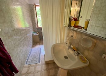 bagno - Appartamento via san Grato
 
17, Viola - foto 7