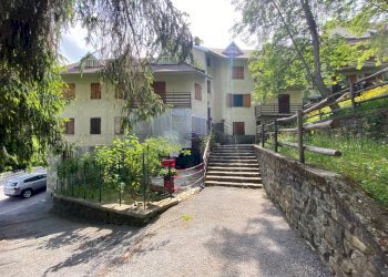 esterno fabbricato - Appartamento via san Grato
 
17, Viola - foto 11