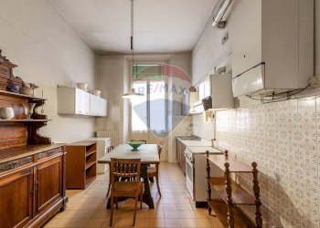 Villa VIA DANTE ALIGHIERI, 1 
 Centro storico, Reggio nell'Emilia - photo 5