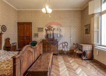 Villa VIA DANTE ALIGHIERI, 1 
 Centro storico, Reggio nell'Emilia - photo 20