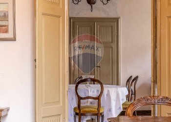 Villa VIA DANTE ALIGHIERI, 1 
 Centro storico, Reggio nell'Emilia - photo 35