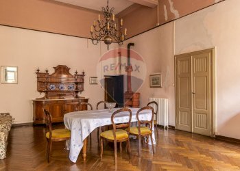 Villa VIA DANTE ALIGHIERI, 1 
 Centro storico, Reggio nell'Emilia - photo 40