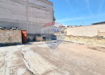 Edificio all\'aperto - Casa indipendente VIA PIETRO NENNI
 
6, Bagheria - foto 24