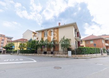 Foto 3 - Casa indipendente Via Principe Amedeo
 
24, Beinasco - foto 3