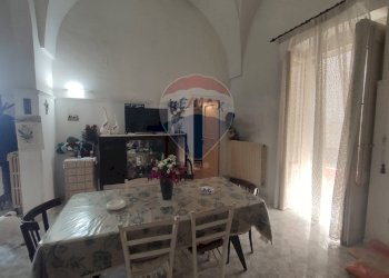 Sala da pranzo - Casa indipendente San Donaci - foto 5