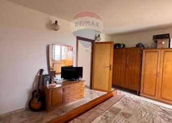 Camera / camera da letto - Appartamento via Giacomo Leopardi
 
19/A, Montenero di Bisaccia - foto 18