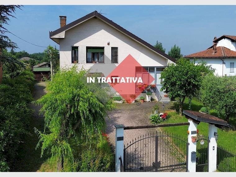 Independent house Via Roma, 29, Cellarengo - photo 1